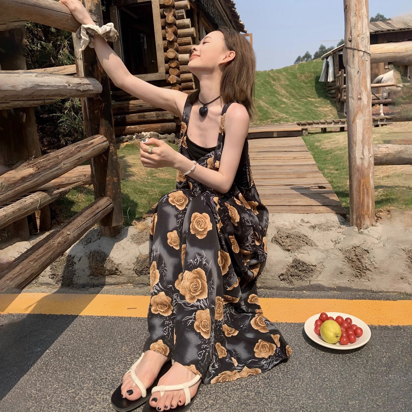 【ボトムス】夏新作 リラックス感たっぷり  シャンパンローズ柄 オーバーサイズ サロペットオールインワン 【SHシリーズ】