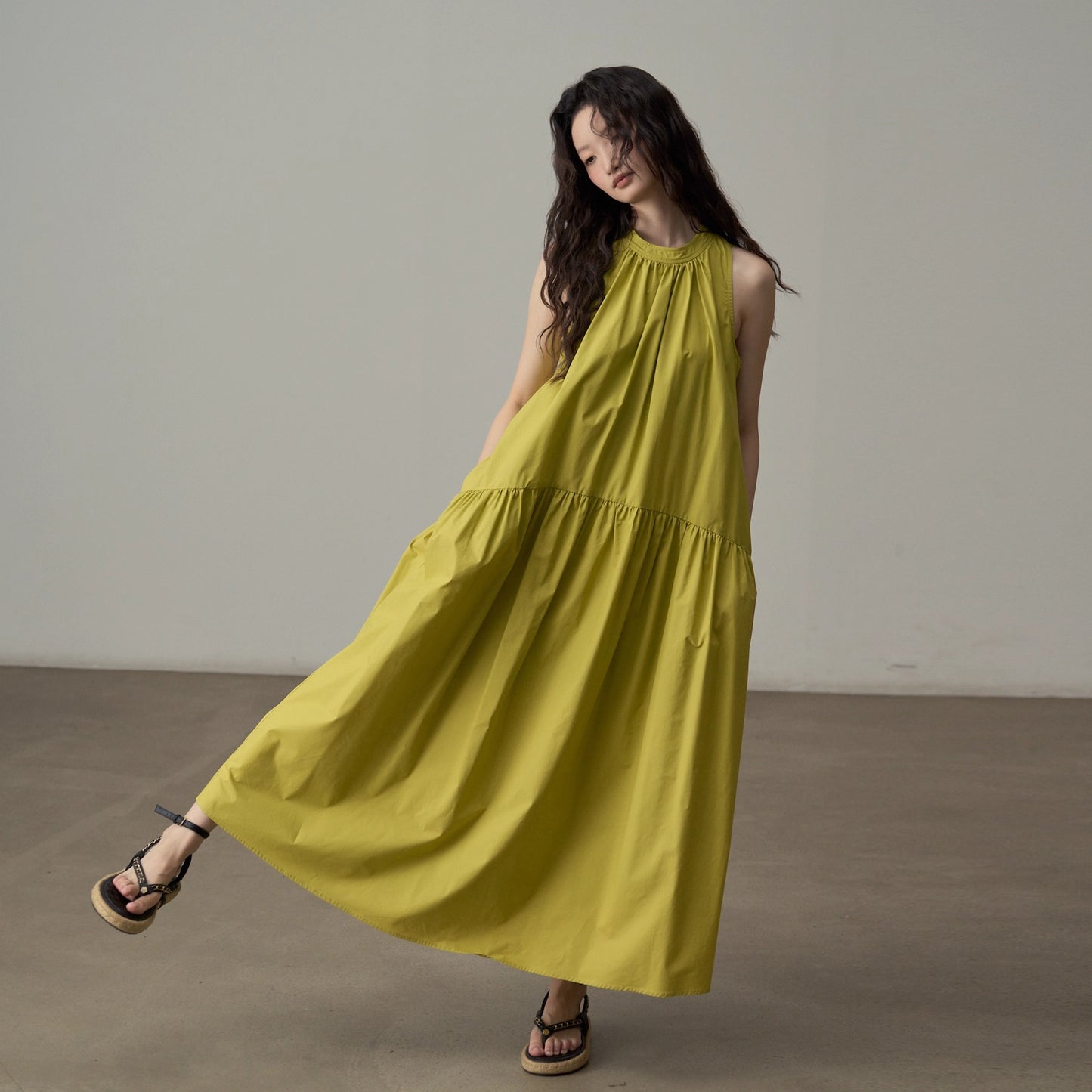 【ワンピース】新作 フレンチレトロ ホルターネック ノースリーブワンピース リゾート風デザイン【JZシリーズ】