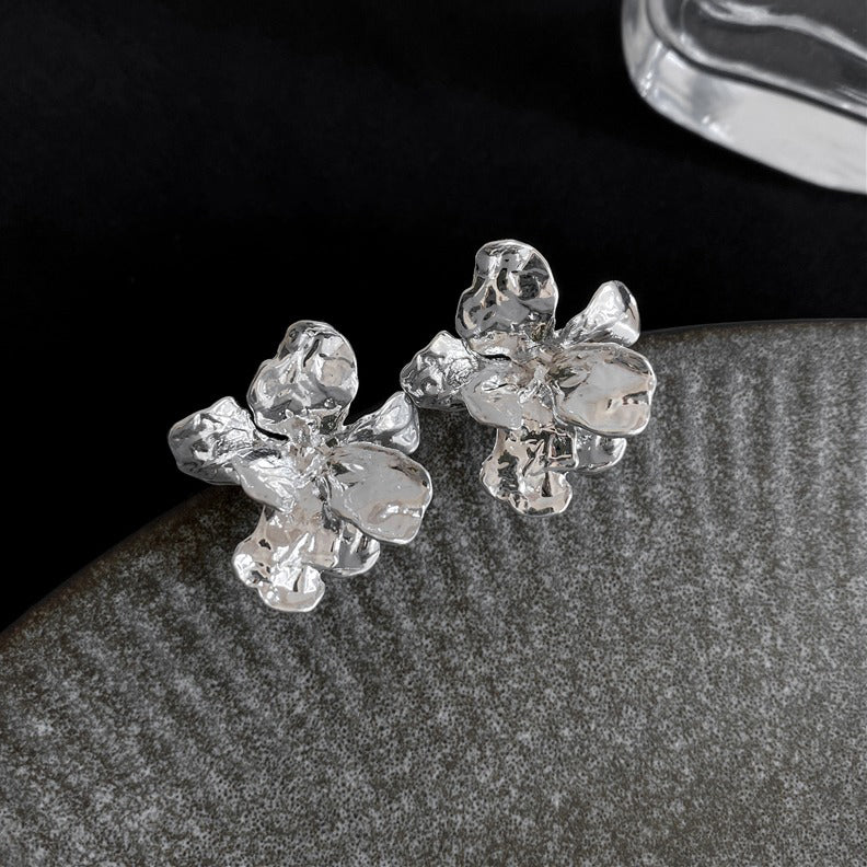 【🎁 B2G1｜先行スタート！】【グッズ】フラワーモチーフピアス｜小顔見せ×個性派デザイン｜韓国風トレンドアクセサリー