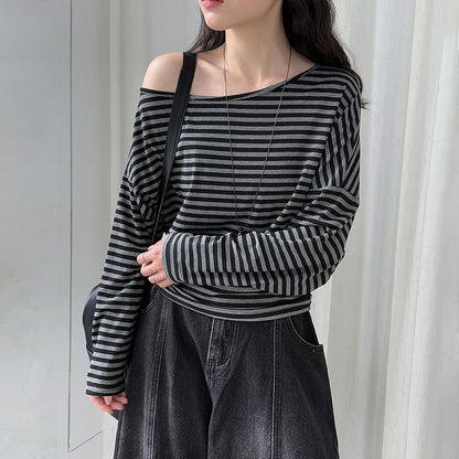 【トップス】韓国風ボーダー柄ワンショルダートップス｜斜めオフショル×ゆるシルエットで抜け感＆細見え【JZシリーズ】