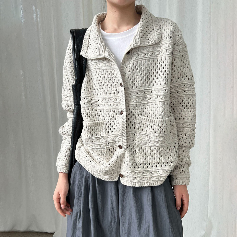 【アウター】レトロクロシェ風透かし編みニットカーディガン｜折り襟×長袖の大人可愛い【JZシリーズ】