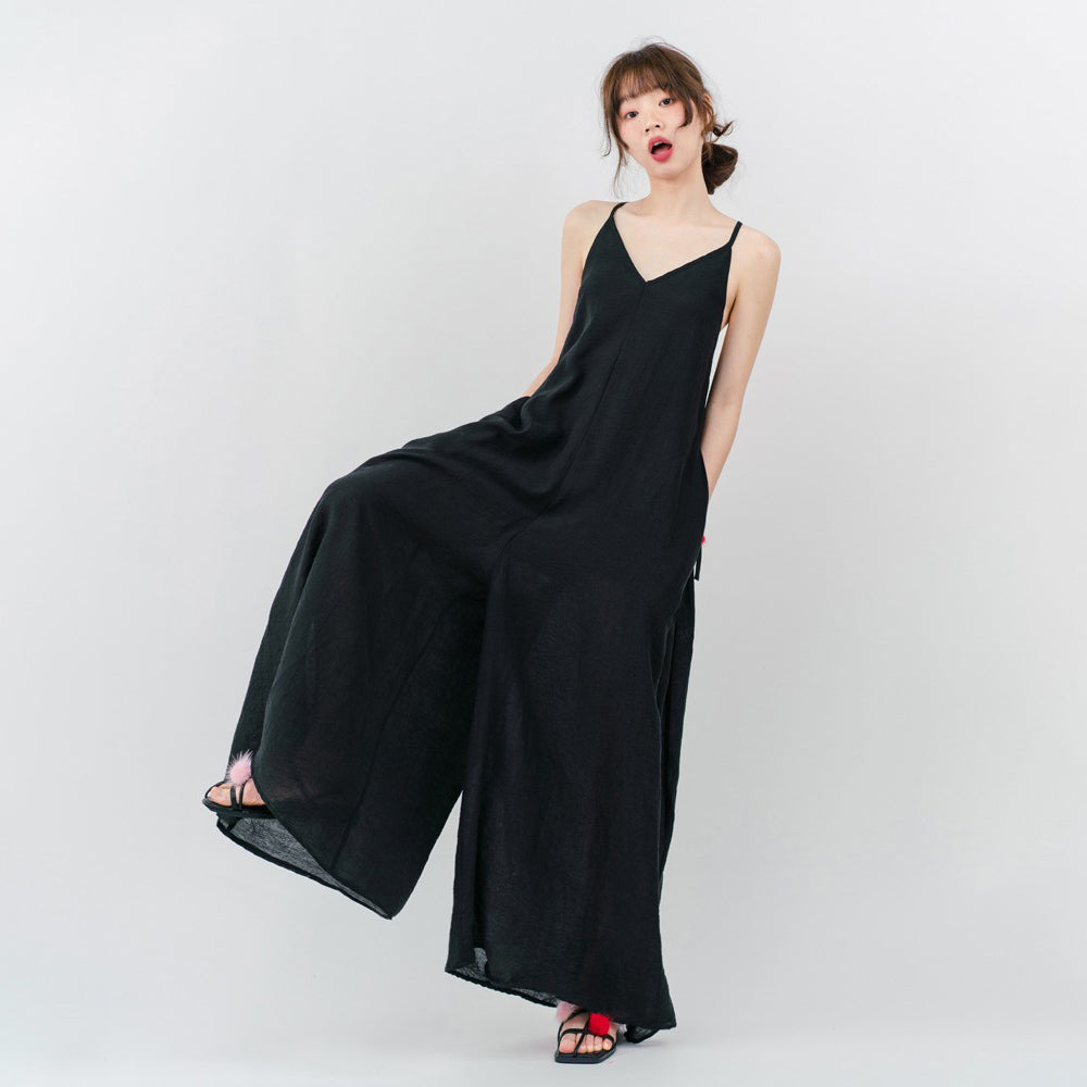 【ボトムス】ミニマルでおしゃれなオーバーサイズ 夏用 ゆったり涼しい キャミソールオールインワン