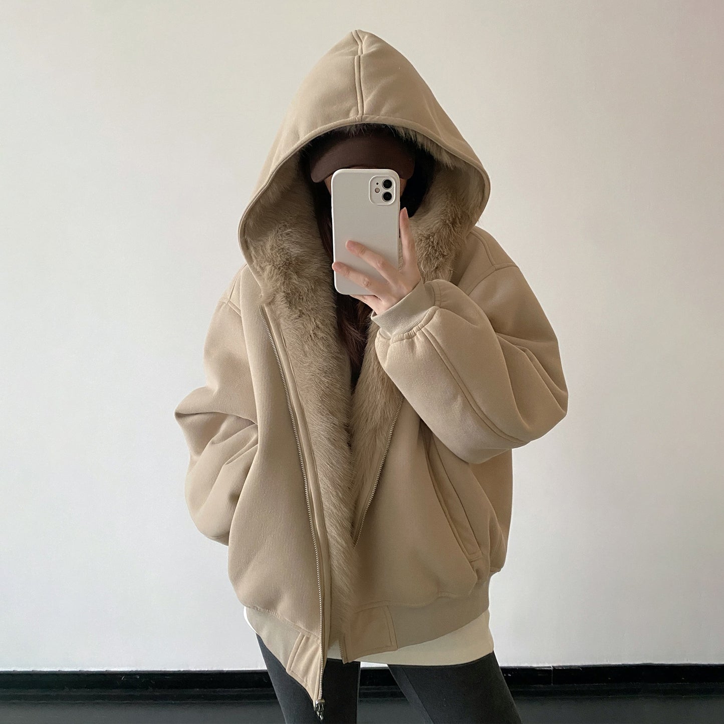 【アウター】リバーシブル フェイクファー 暖かい フード付き 中綿ジャケット 秋冬 綿入れコート【FCシリーズ】