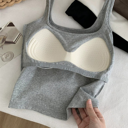 【トップス】バストパッド付き インナー ブラ一体型 シンプルカラー キャミソール