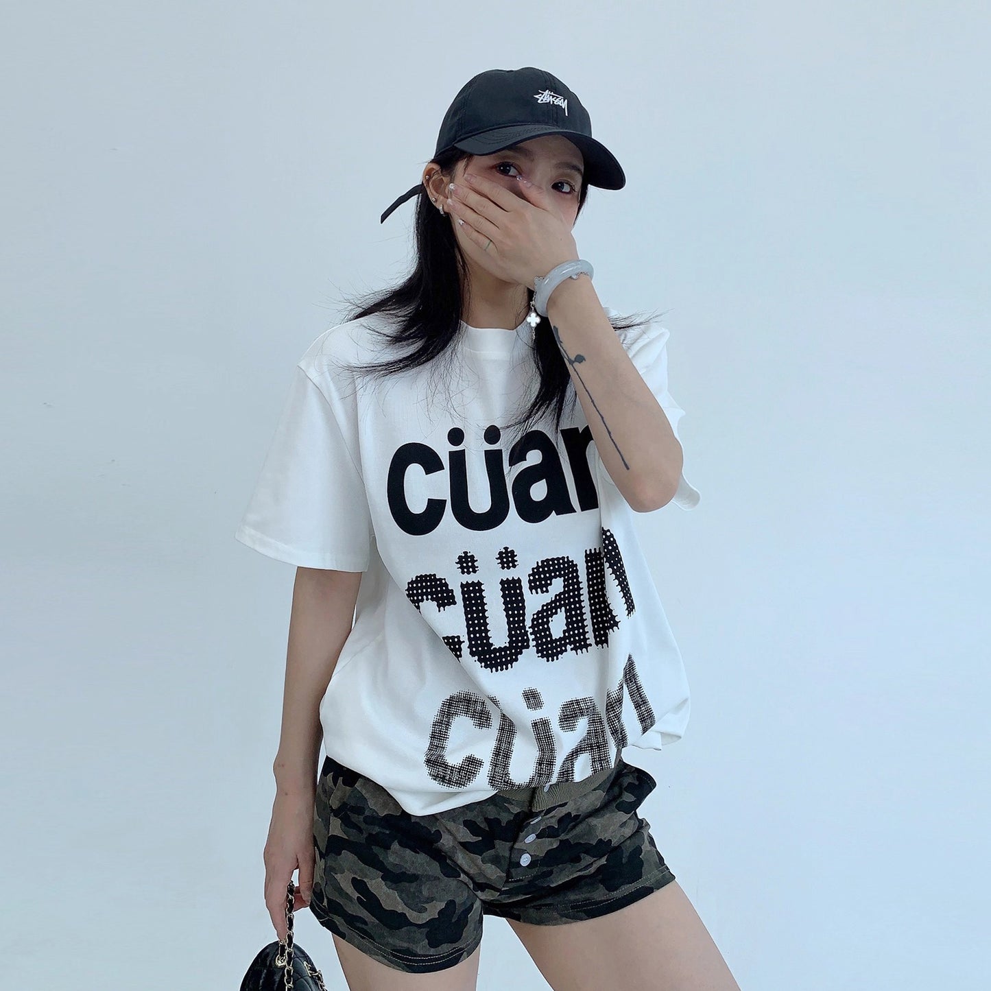 【トップス】カジュアル ロゴプリント クロップドショルダー 半袖Tシャツ【FCシリーズ】