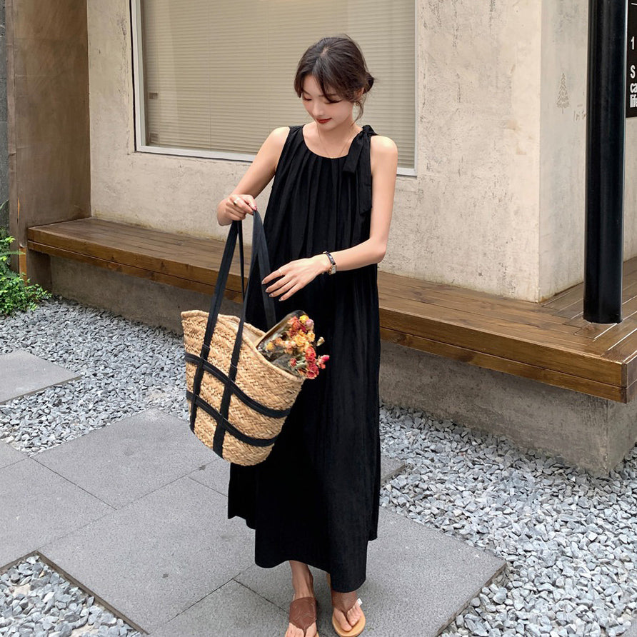 【ワンピース】バックオープン ドットワンピース 夏 ヘップバーン風 ユニークデザイン ノースリーブワンピース【SHシリーズ】