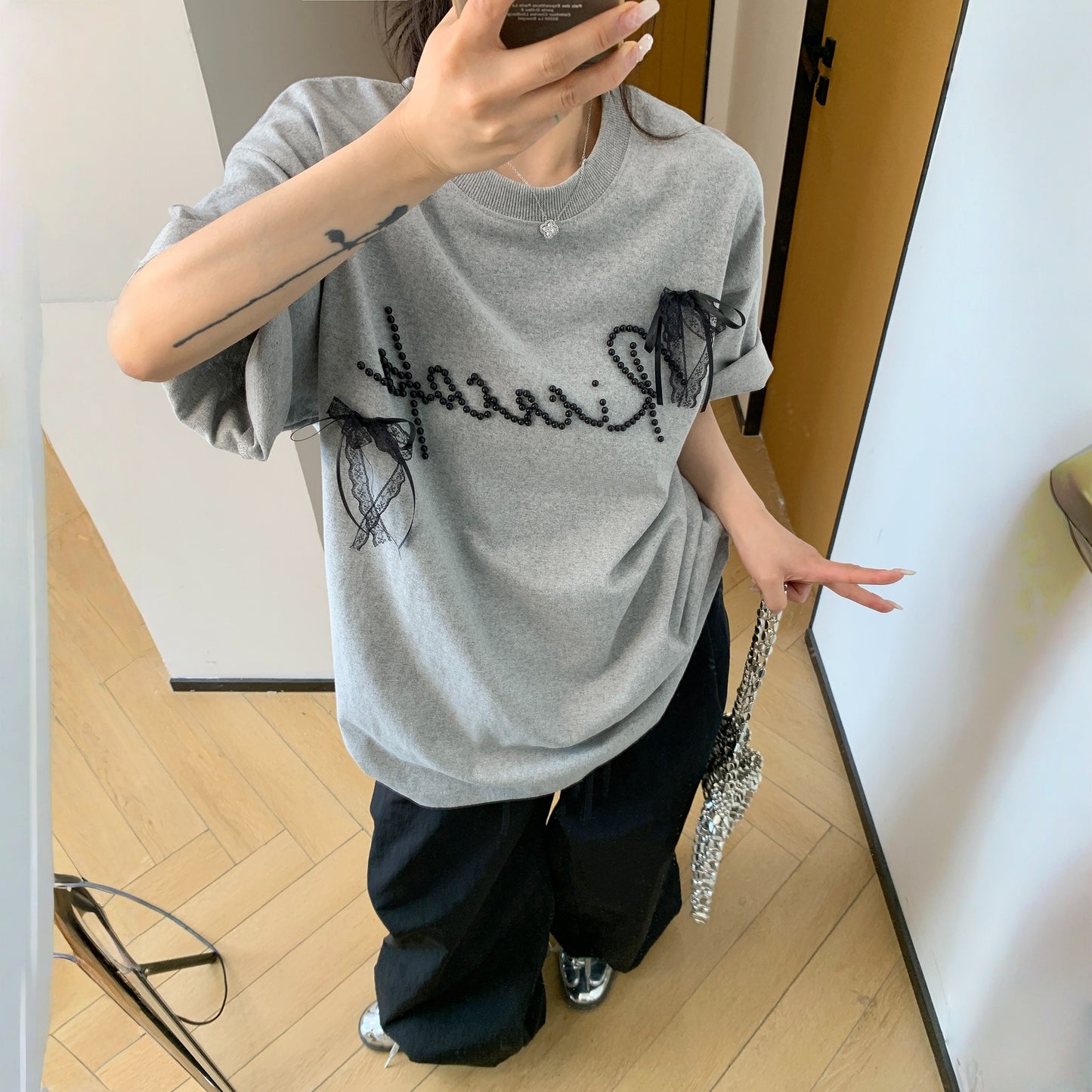 【トップス】夏  リボン ビジュー レース ルーズ 半袖 Ｔシャツ 【FCシリーズ】