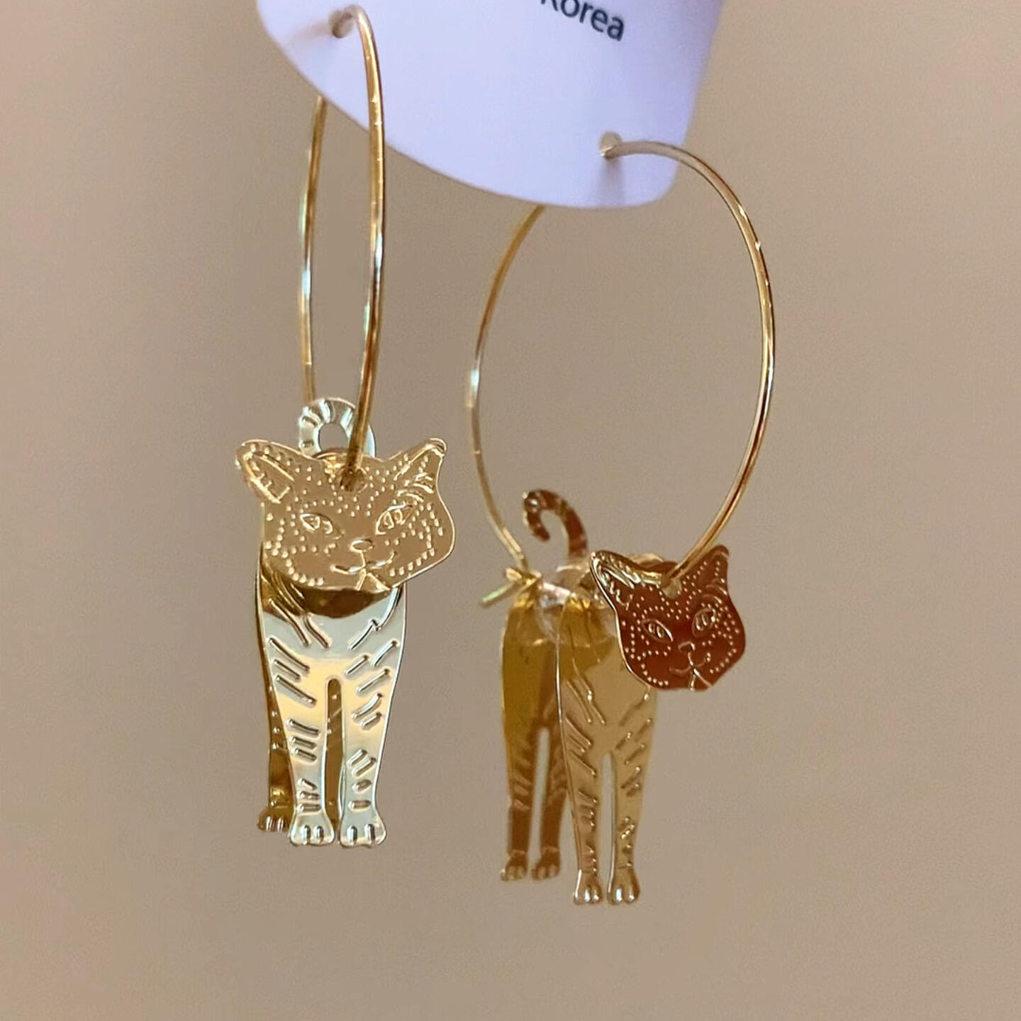 【グッズ】立体猫モチーフピアス 小众独特デザイン インパクト抜群 個性派