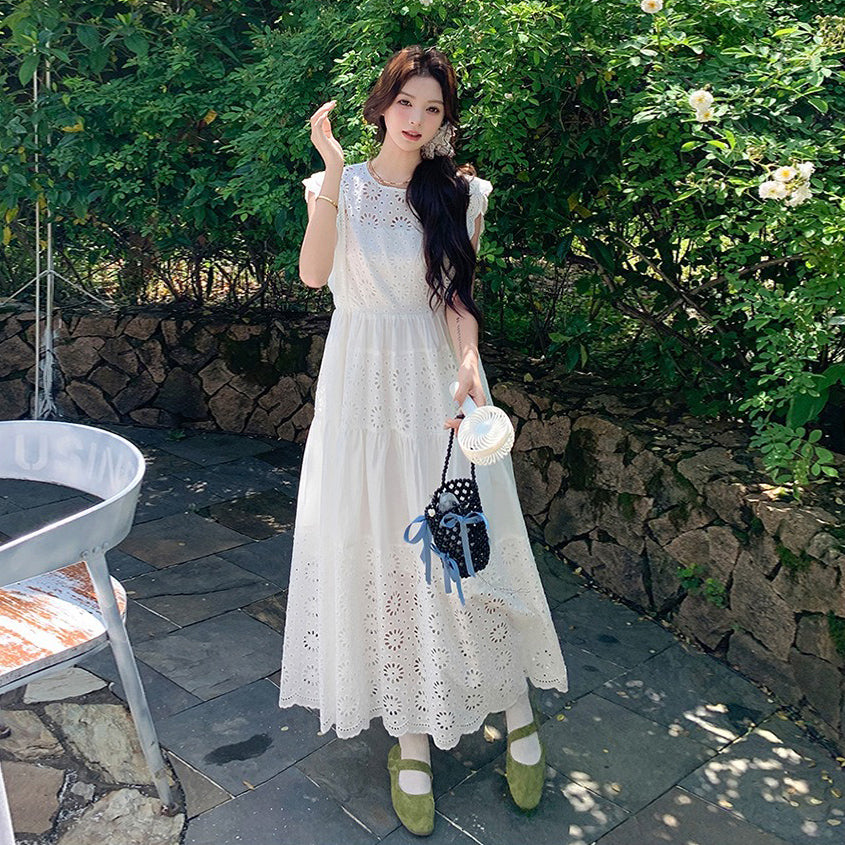 【ワンピース】夏 重工レース刺繍 ハイウエストで細見え ノースリーブワンピース