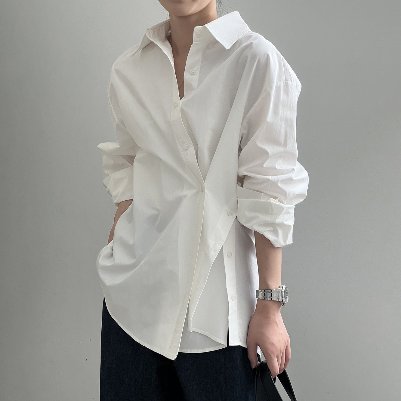 【トップス】秋新作 韓国風 ミニマル 長袖 シャツ｜斜めボタン×シンプル美シルエット｜【SNシリーズ】