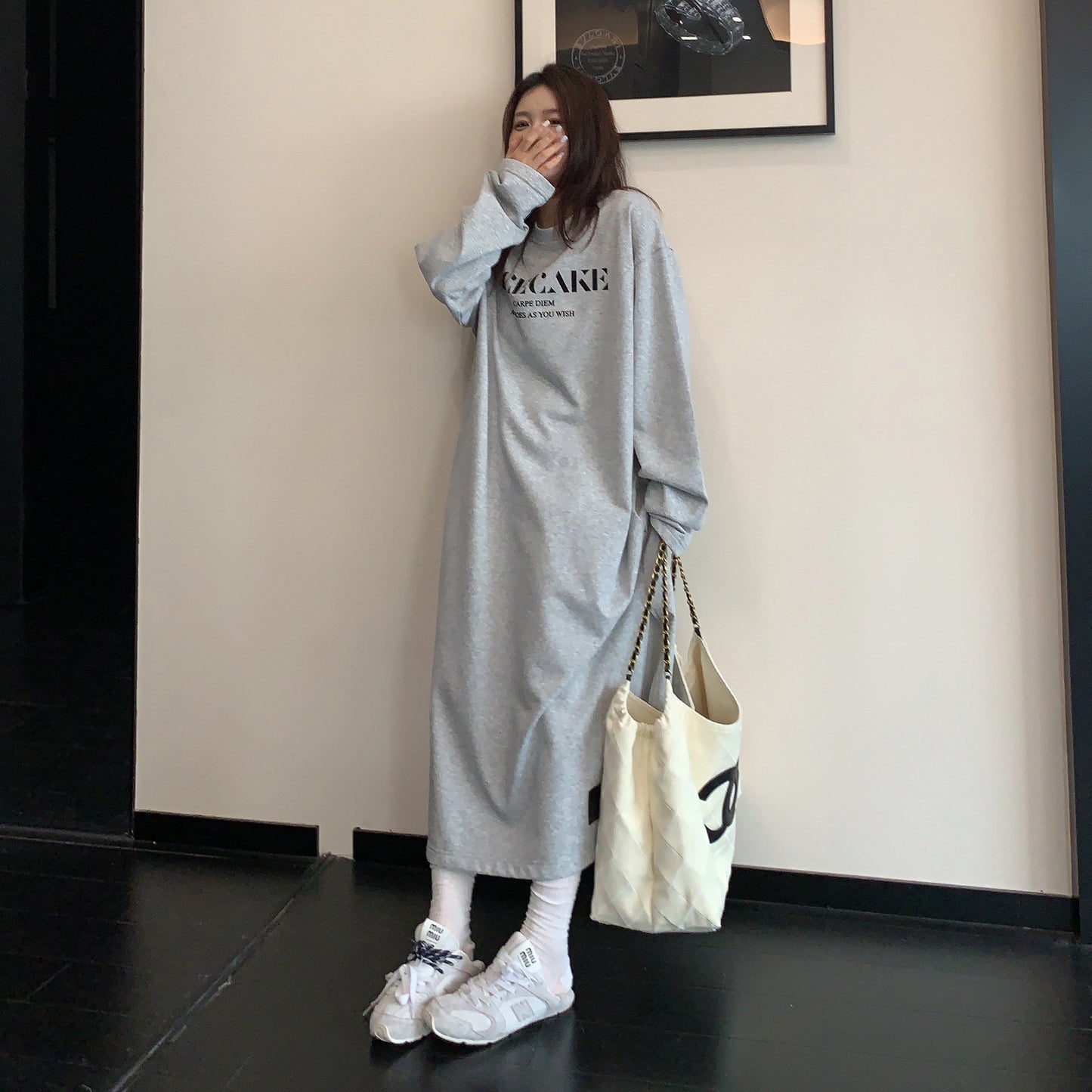【ワンピース】フロッキーロゴスウェットワンピ レディース クルーネック ロング丈 リラックス 秋コーデ【FCシリーズ】