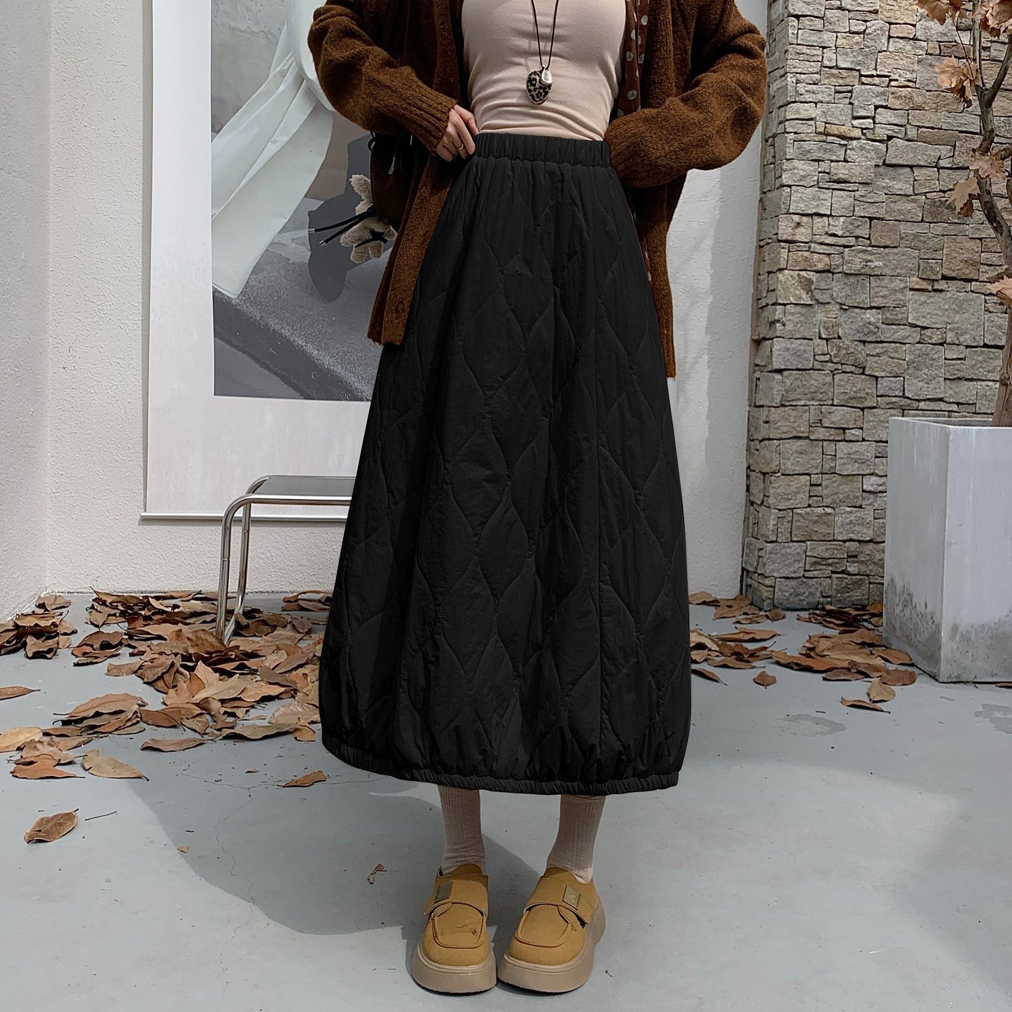 【ボトムス】中綿入りバルーンスカート レディース 秋冬 韓国風 Aライン ミディ丈 体型カバー【JZシリーズ】