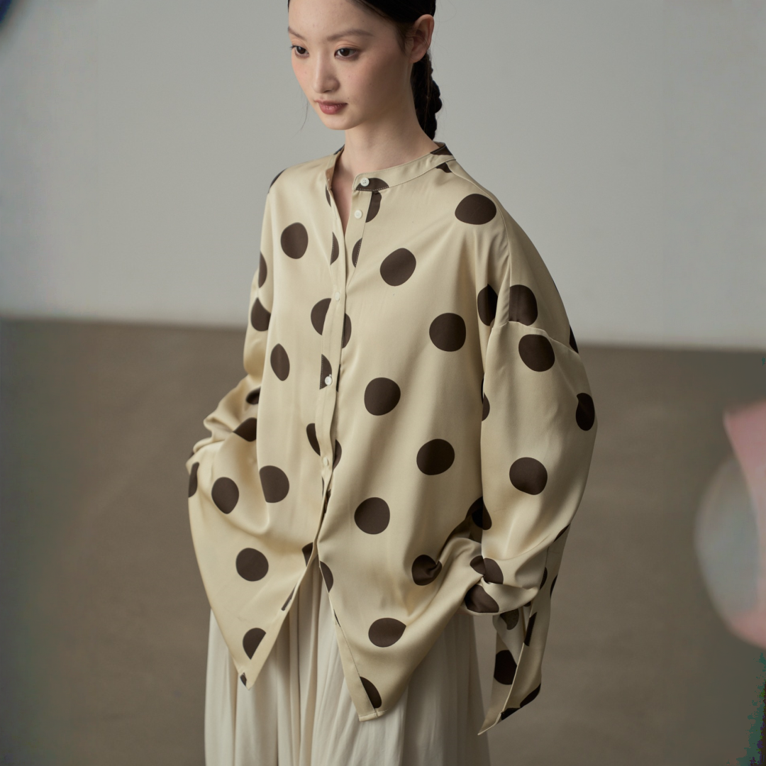 【トップス】ドット柄プリント リゾート風 着回しやすい 長袖 シャツ 【JZシリーズ】