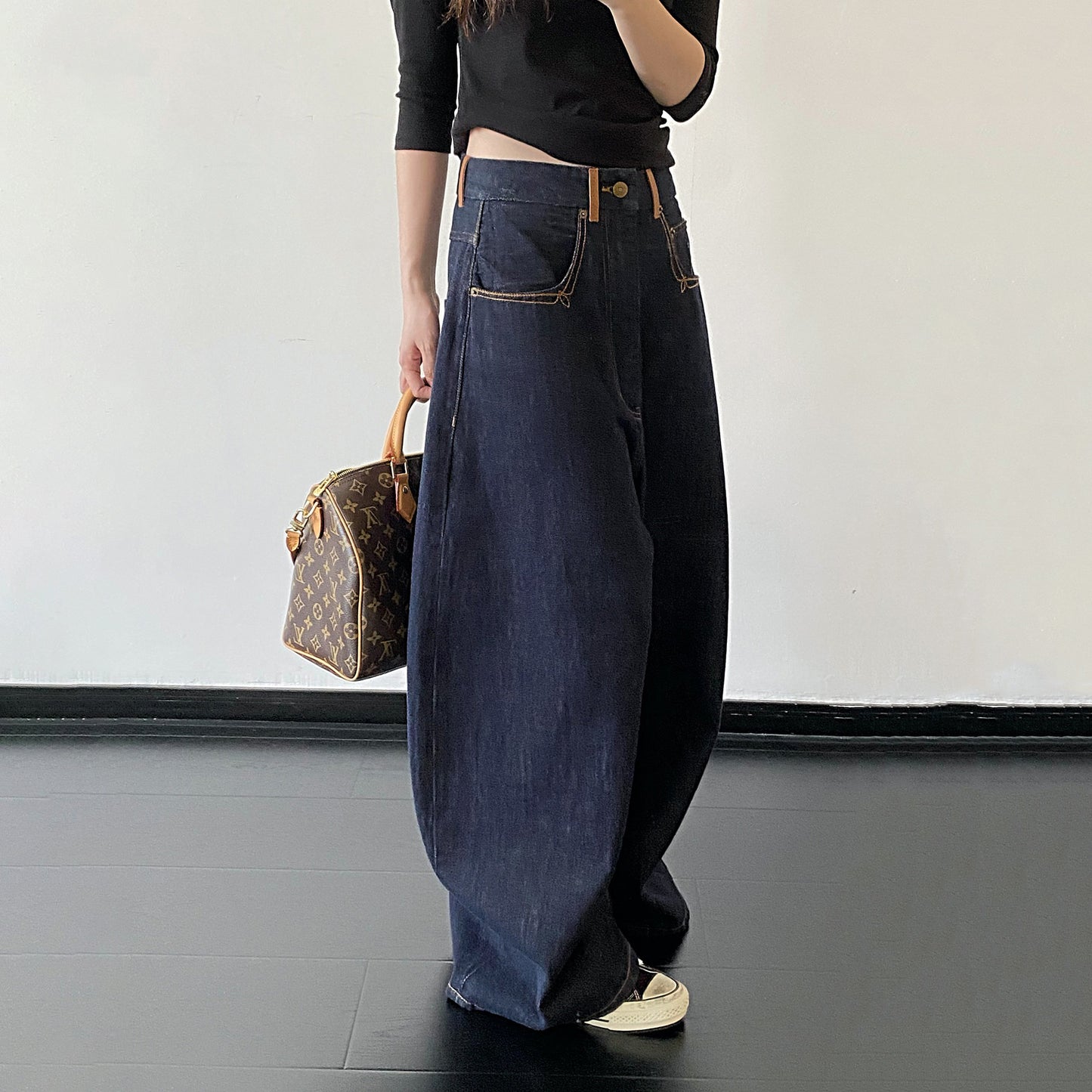 【ボトムス】ヴィンテージバナナデニム レディース 配色ステッチ ルーズフィット 裾ギャザー デザインジーンズ【FCシリーズ】