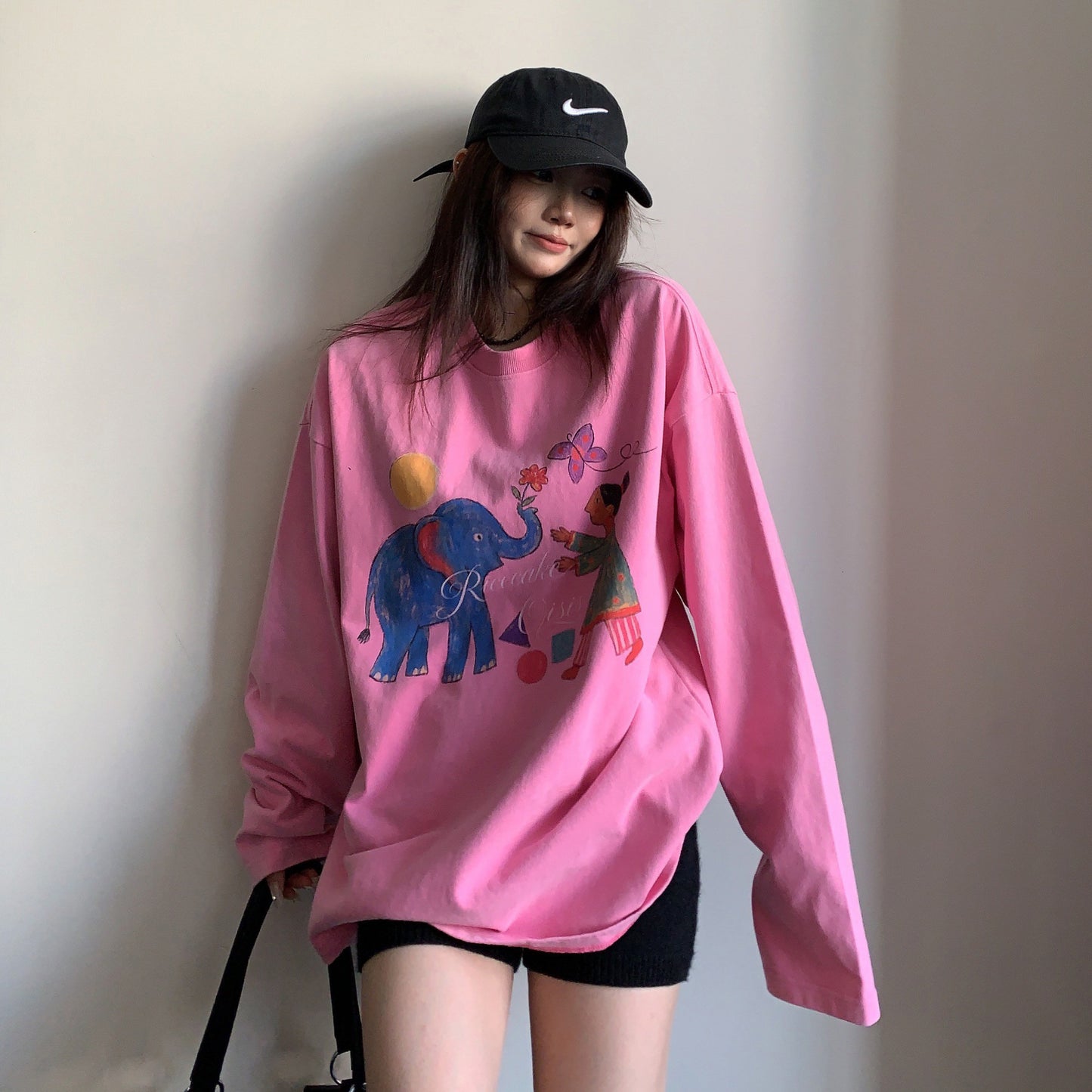 【トップス】ヴィンテージ風グラフィックロンT レディース 落書きプリント 長袖Tシャツ ゆったり ストリート【FCシリーズ】