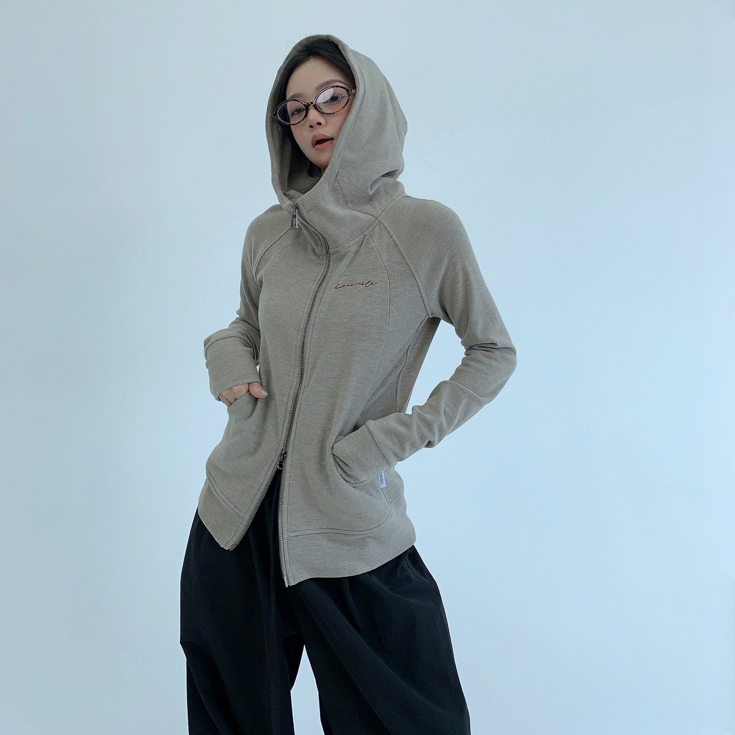 【アウター】春 秋 薄手 スリム フード付き  ジャケット 【FCシリーズ】