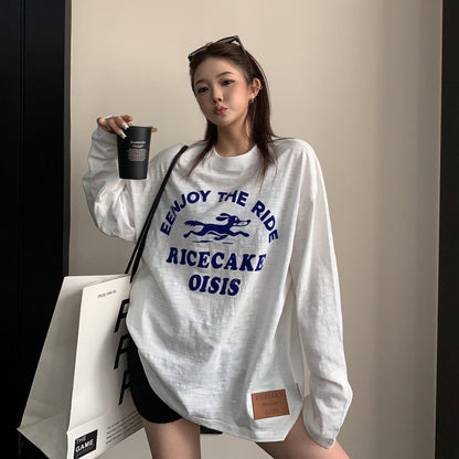 【トップス】カレッジ風ロゴ刺繍風ロンT レディース フロッキープリント ゆったり 古着風トップス 長袖Tシャツ【FCシリーズ】