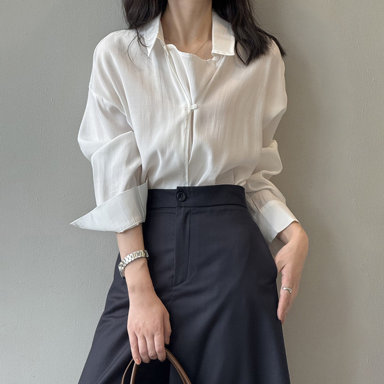 【トップス】フレンチデザイン プルオーバーシャツ 秋新作 エレガントなドレープ感 ゆったり通勤トップス【JZシリーズ】