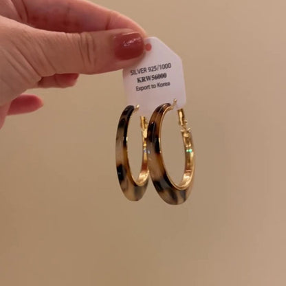 【グッズ】S925シルバー× キャラメルレオパード柄 ピアス 丸顔・面長フェイスもすっきり見え♪