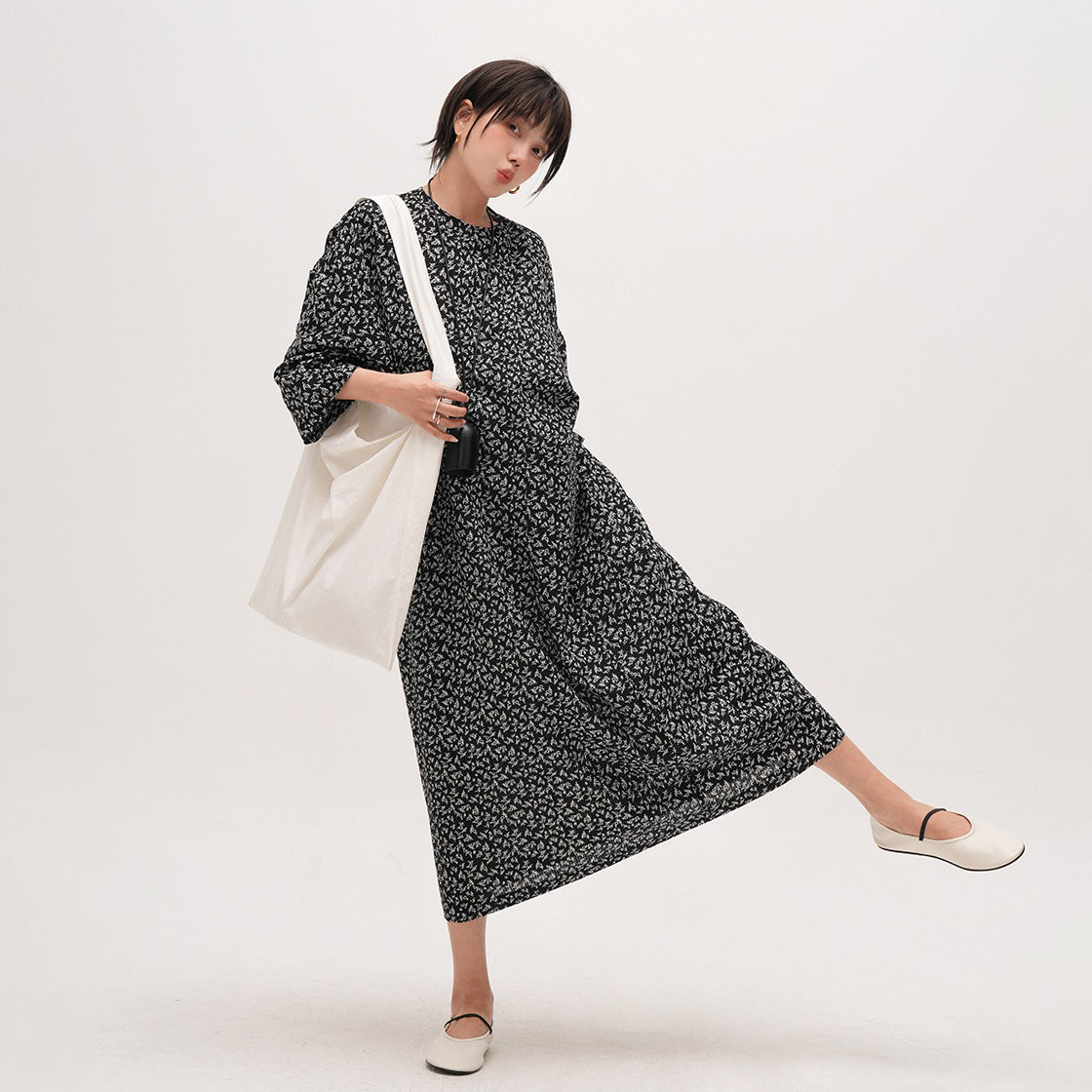 【ワンピース】レトロ 花柄 長袖ワンピース レディース 薄手 ゆったりスリム見え 大きいサイズ ラウンドネック【SHシリーズ】【JZシリーズ】