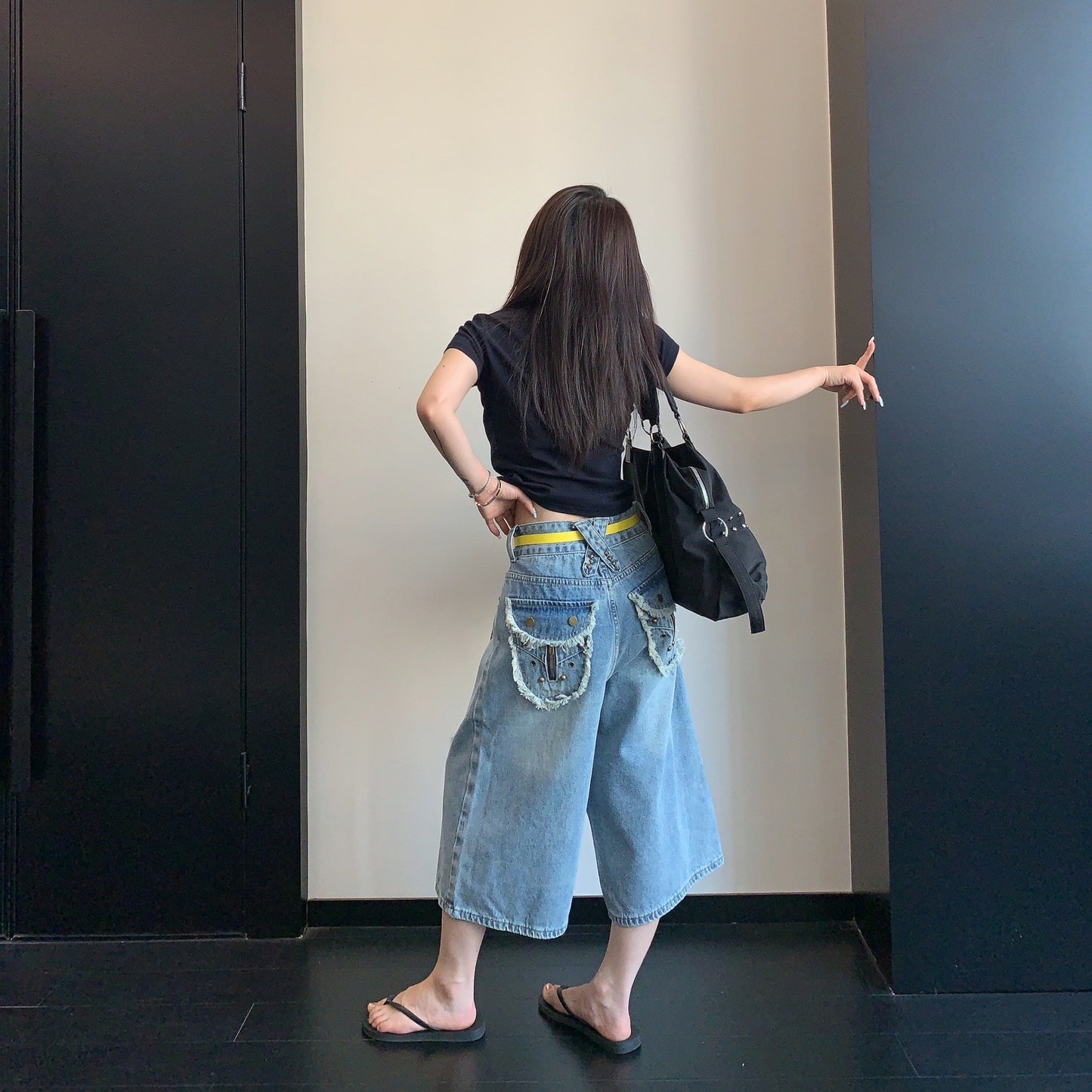 【ボトムス】デザイン性 ウォッシュドデニム カットオフ クロップドパンツ 【FCシリーズ】