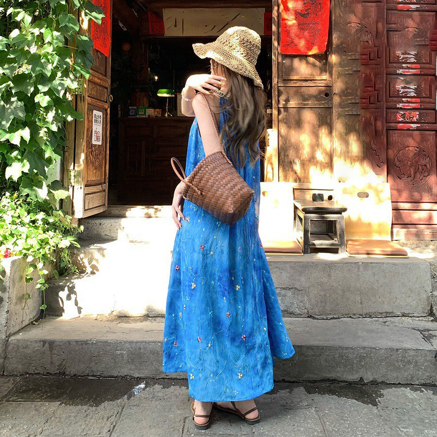 【ワンピース】ホリデーコーデにぴったり！立体刺繍テープ付きホルターネック ノースリーブワンピース リゾート風【SHシリーズ】