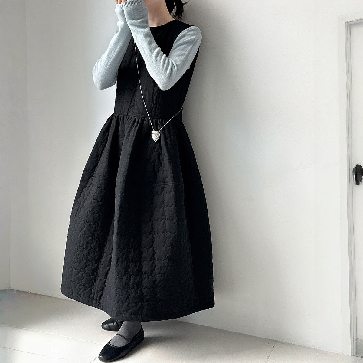 【ワンピース】春 秋 冬 厚手 中綿入り リボン付き ゆったり ロング ノースリーブ ワンピース【JZシリーズ】