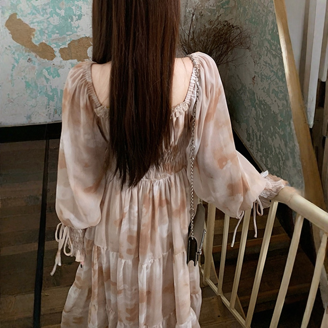 【ワンピース】フレンチ 小花柄 ウエストゴム スクエアネック 長袖 ワンピース 【SHシリーズ】