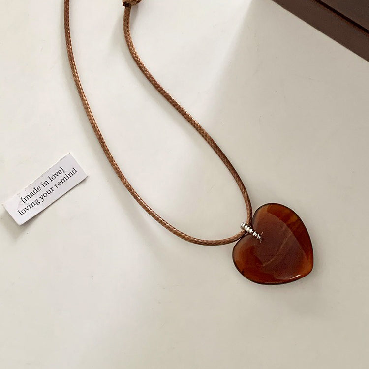 【🎁 B2G1｜先行スタート！】【グッズ】ロング丈 ブラウンハートペンダントネックレス レディース 秋冬 気質 高級感 ニットチェーン シンプルアクセサリー