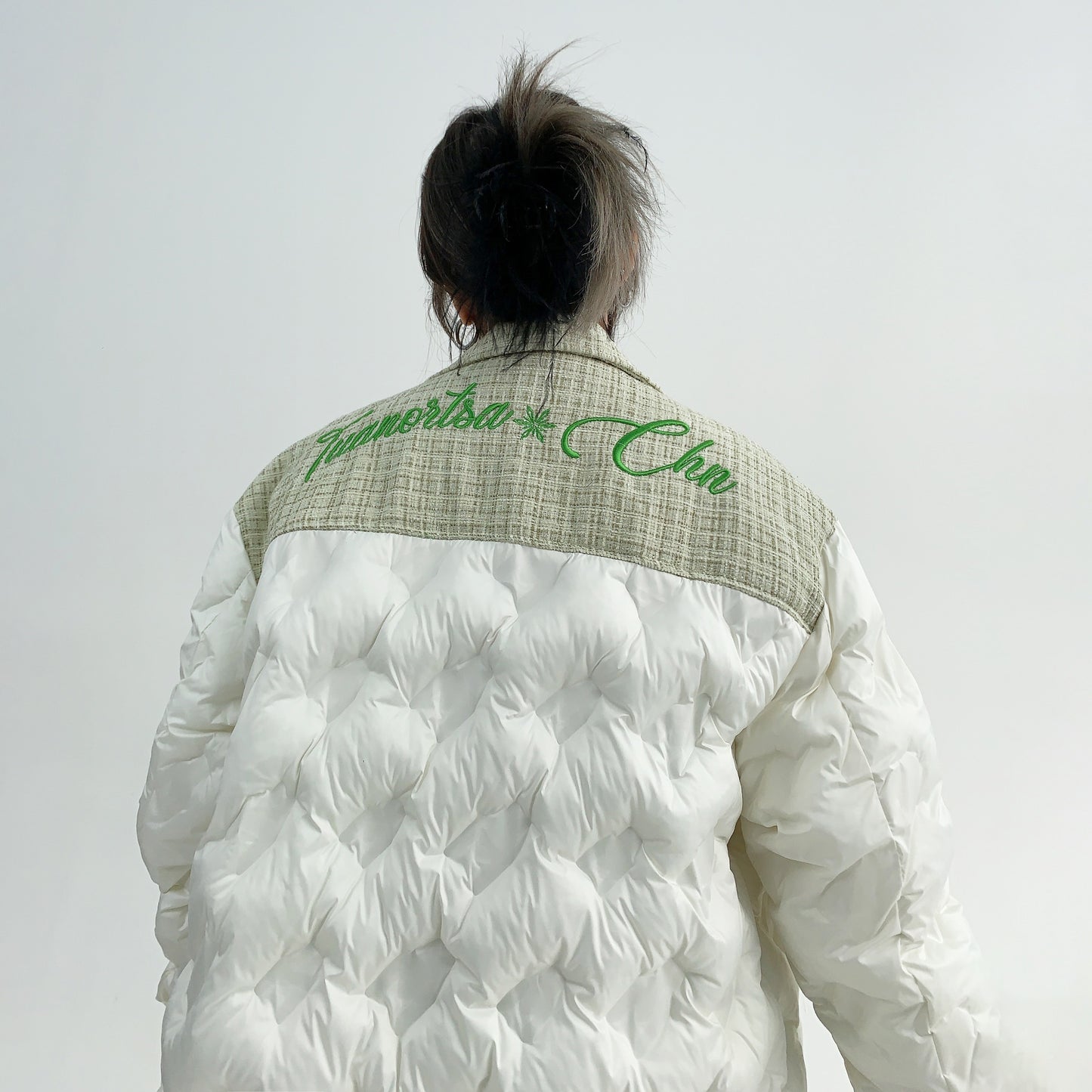 【アウター】デザイン感たっぷり！美式シャネル風刺繍入り中綿ジャケット レディース 冬 小柄向けカップルコーデ 綿入れコート【FCシリーズ】