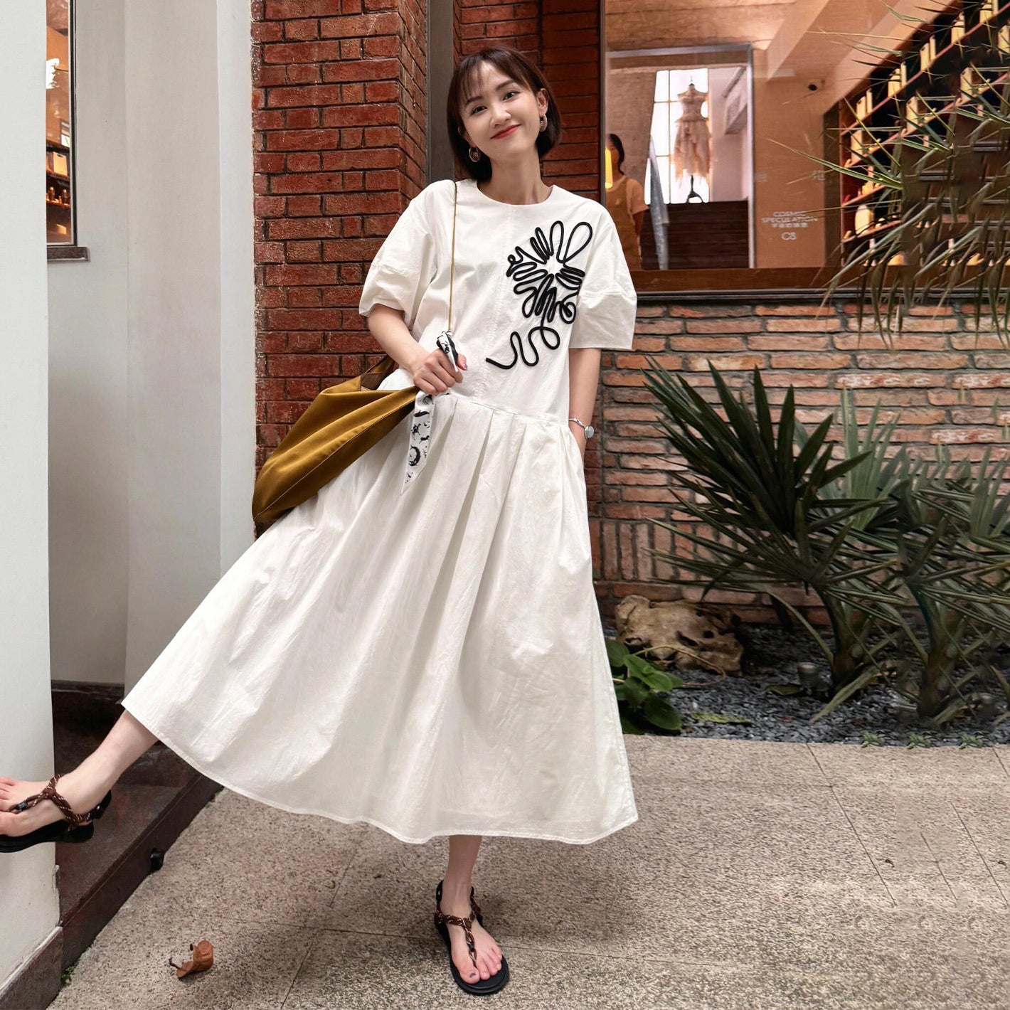 【ワンピース】フレンチ 不規則 半袖シャツワンピース ミニマルスタイル ゆったり 切り替えプリーツ ワンピース 夏用【SHシリーズ】