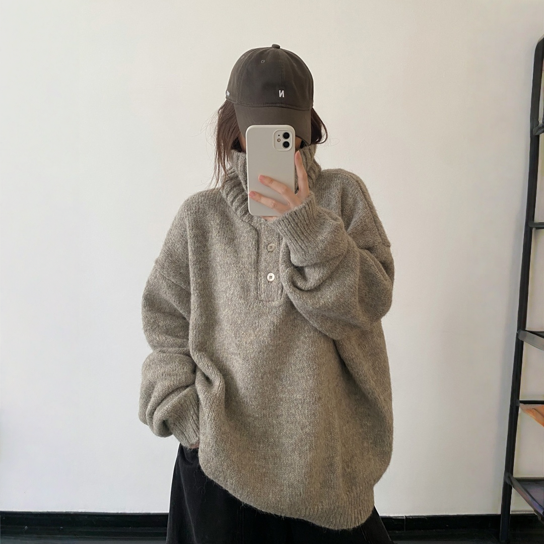 【トップス】ボタン装飾 ハイネック プルオーバ ニット セーター 【FCシリーズ】