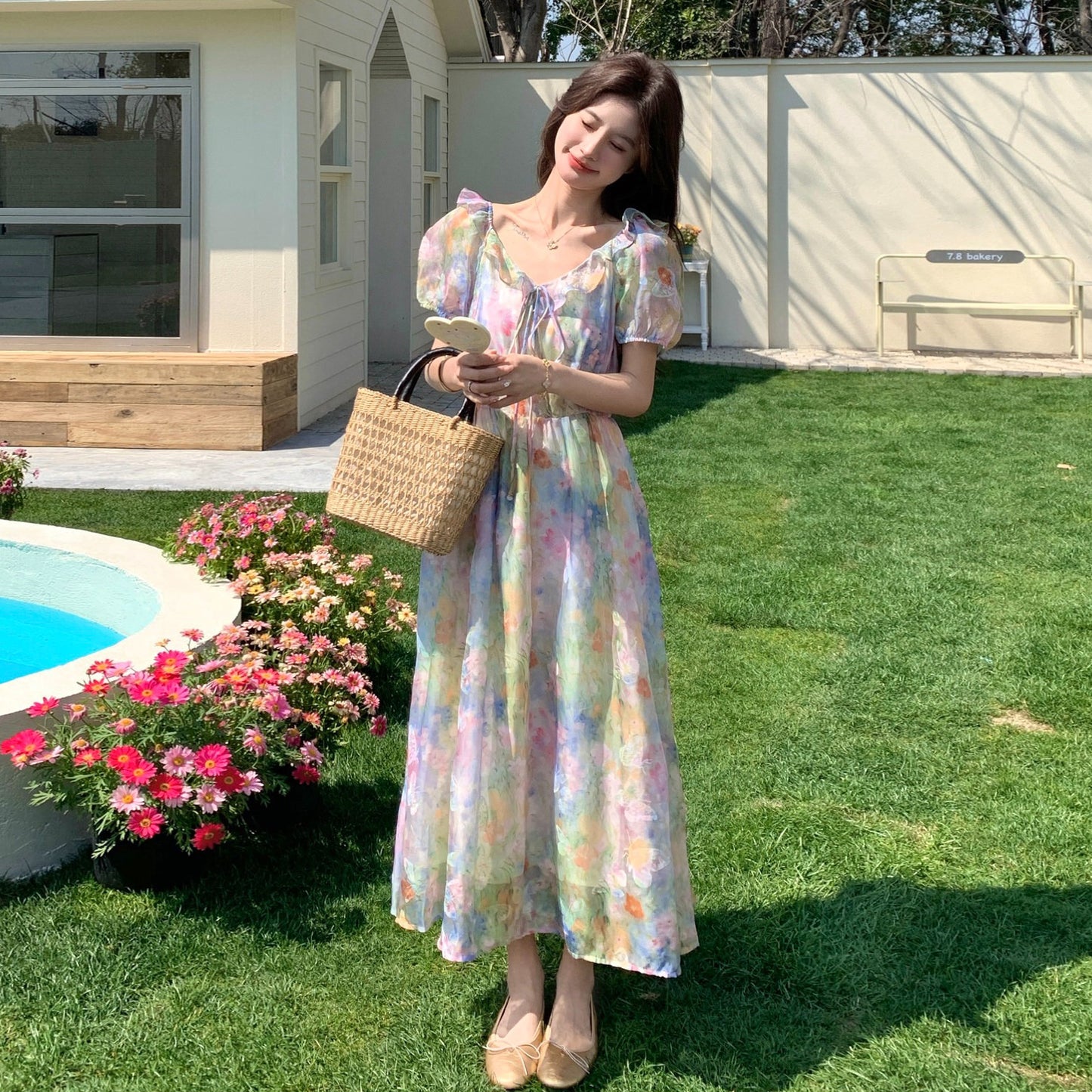 【ワンピース】フラワープリント パフスリーブワンピース レディース 夏 フレンチ Vネック ティアード ロング丈 上品 半袖【SHシリーズ】