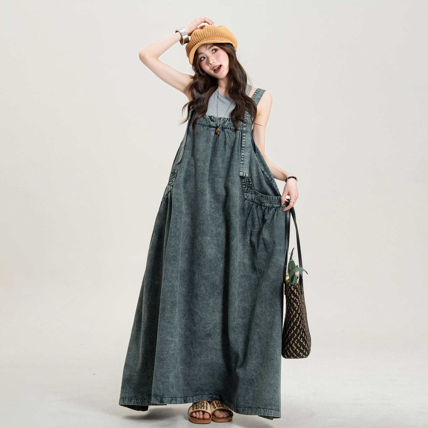 【ワンピース】アート系 デニムジャンパースカート レディース ヴィンテージ加工 ゆったり Aライン ロング丈 ノースリーブワンピース
【JZシリーズ】