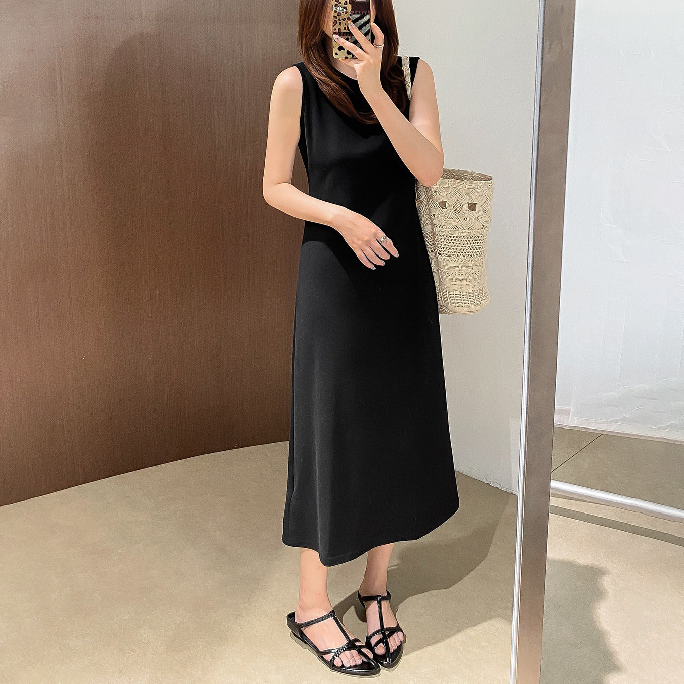 【ワンピース】ノースリーブワンピース レディース ブラック  クルーネック タイトシルエット シンプル ロング丈 夏新作【JZシリーズ】