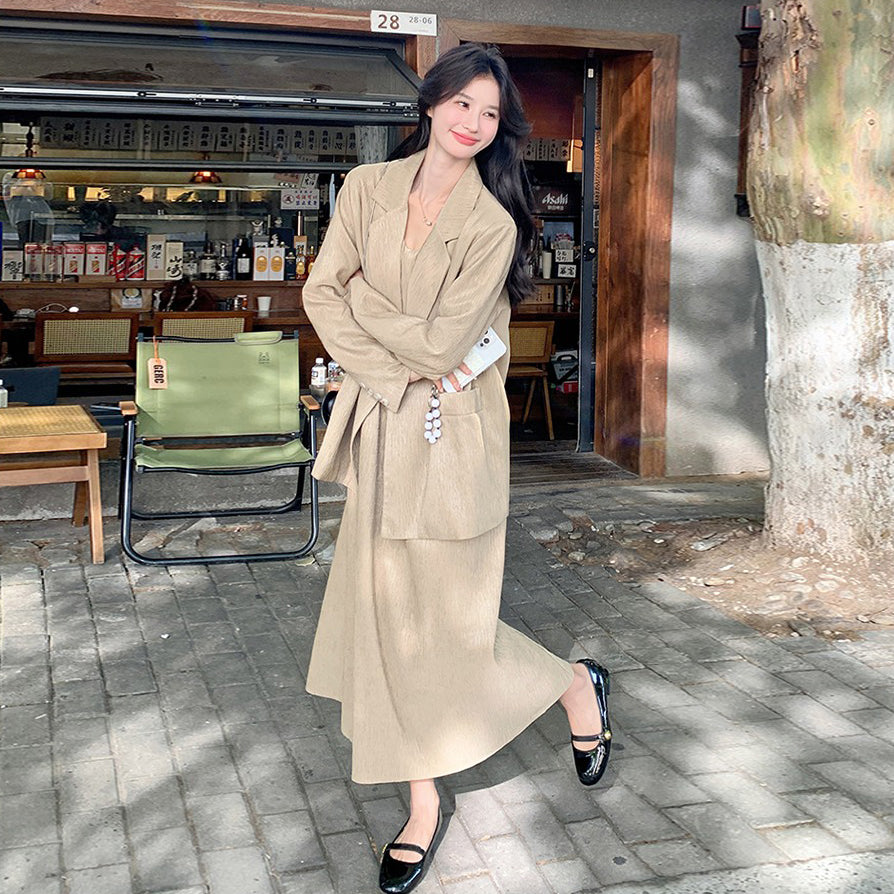 2点セット！【セットアップ】大人女性向け ジャケット＋ノースリーブワンピース セットアップ レディース 春秋 トレンド 高級感 おしゃれ映え【JZシリーズ】