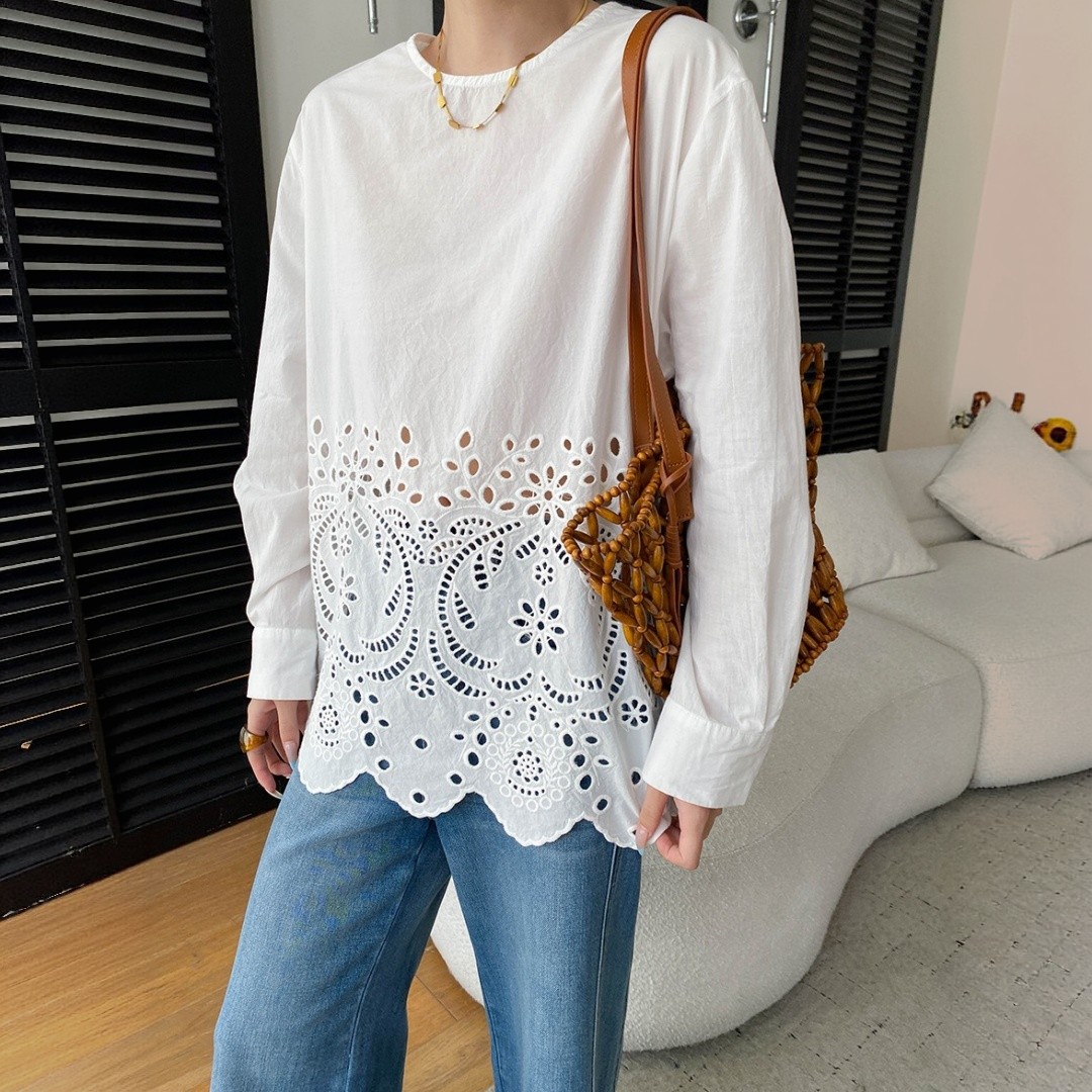 【トップス】こだわりの カットワーク 刺繍 クルーネック 長袖 ブラウス 【JZシリーズ】
