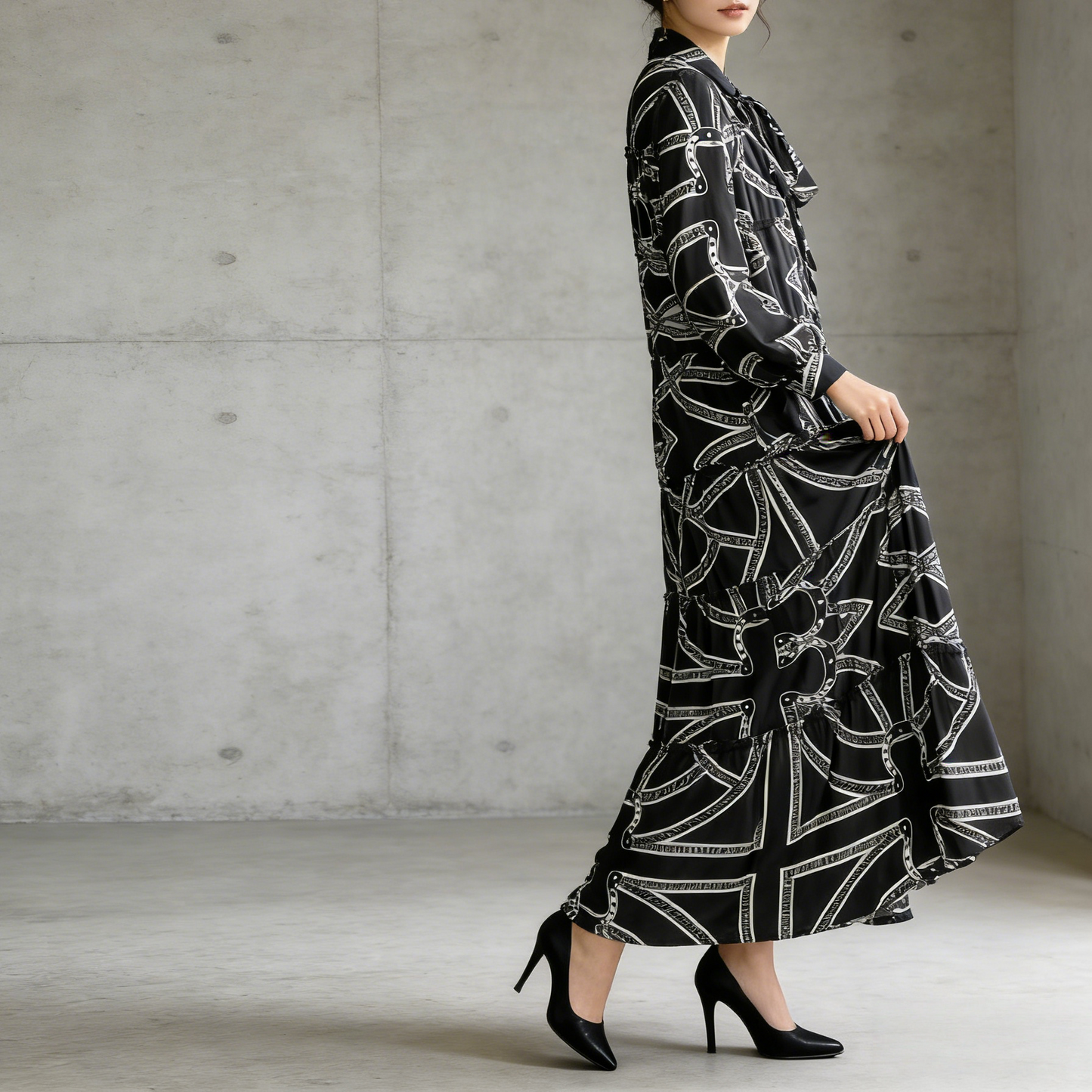 【ワンピース】プリントVネック お腹周りカバー フリル 長袖 ワンピース 【SHシリーズ】