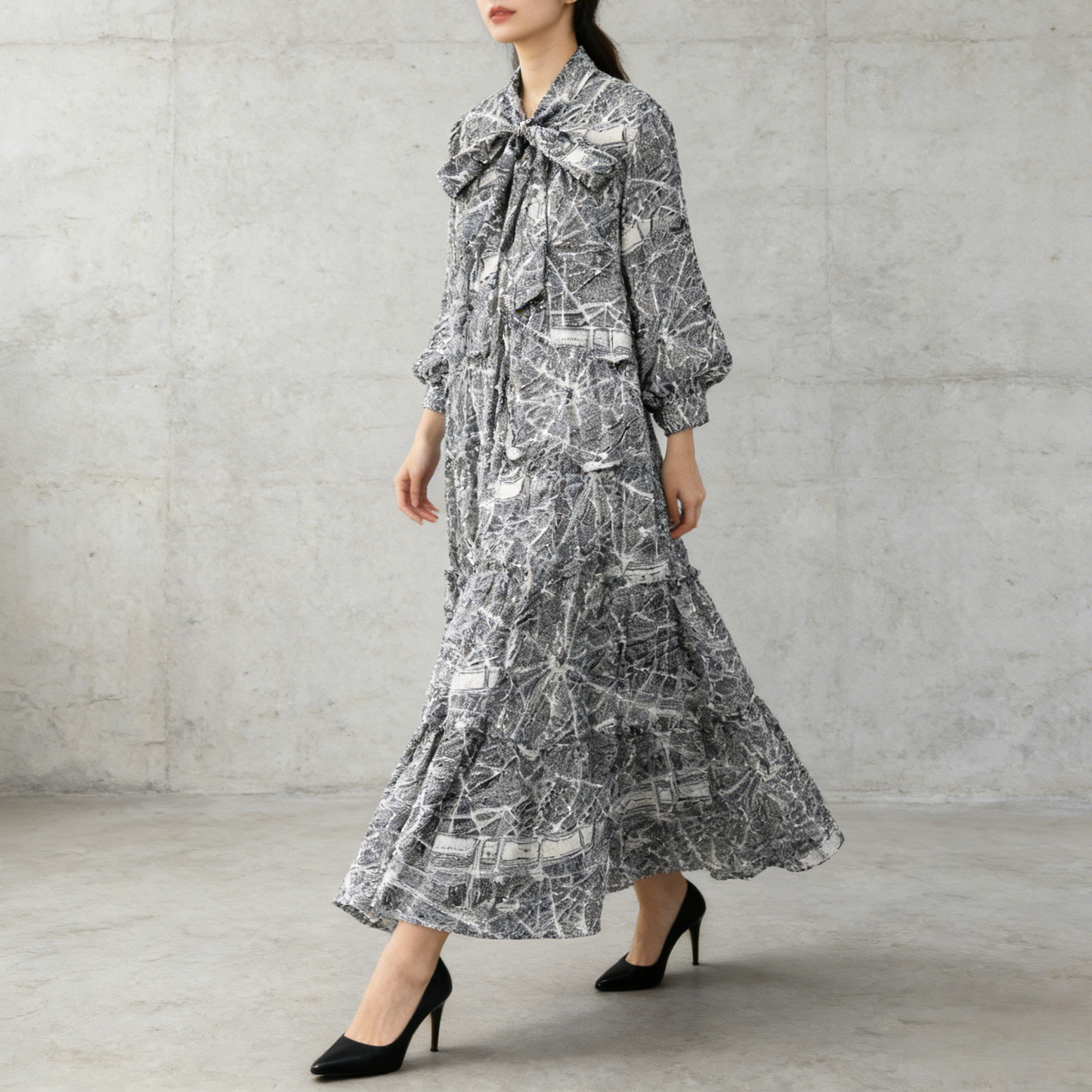 【ワンピース】プリントVネック お腹周りカバー フリル 長袖 ワンピース 【SHシリーズ】