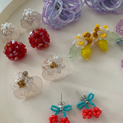 【グッズ】【💎ミストフラワー】ハンドメイド 天然ホワイトクリスタル 天然シェル フレンチロマンティック ピアス / イヤリング 【JZシリーズ】