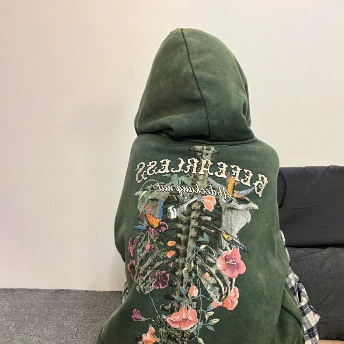 【トップス】ユニセックス スカルプリントフード付きスウェット スエード調 オーバーサイズ パーカー【FCシリーズ】