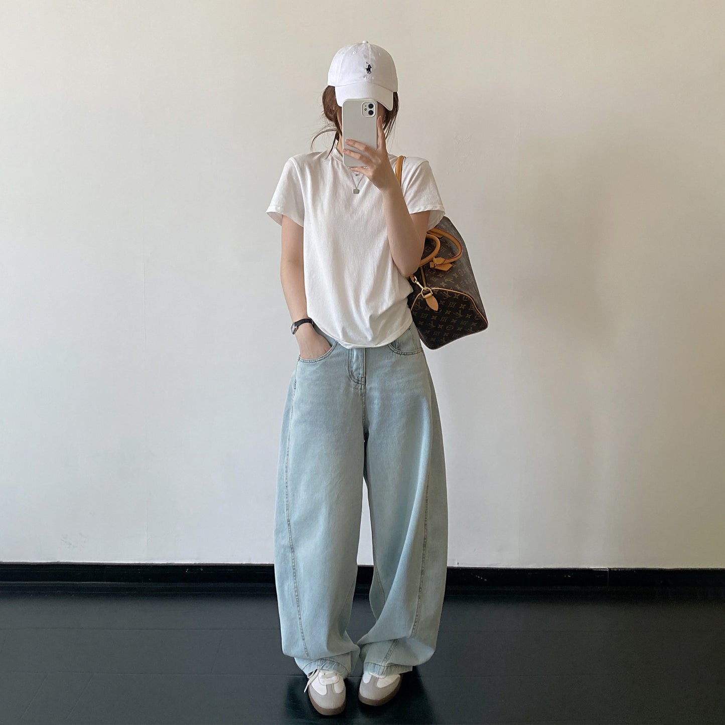 【トップス】ホワイト 半袖Tシャツ ゆったりシルエット ナチュラル シンプル カジュアル トップス【FCシリーズ】