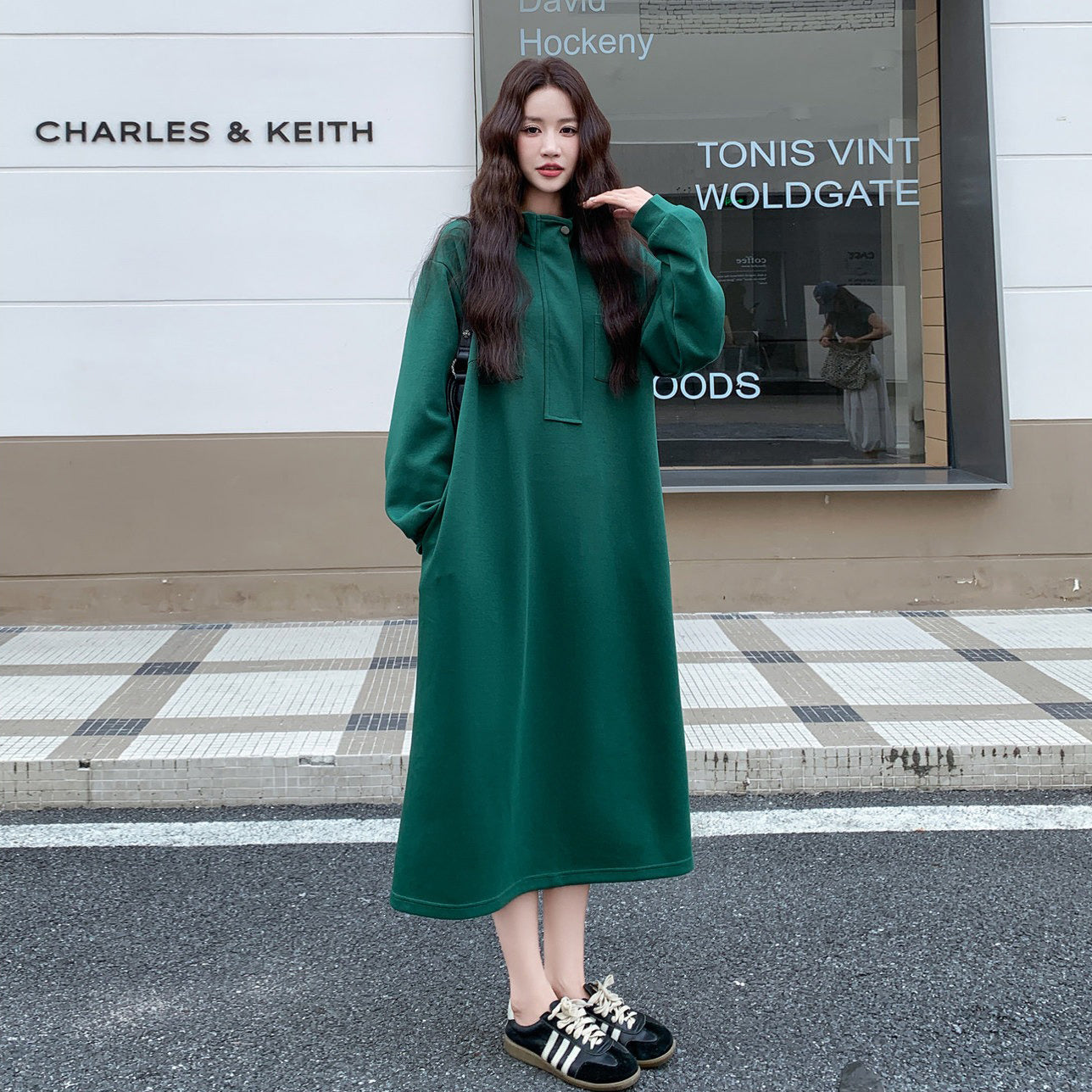 【ワンピース】グリーンハーフジップスウェットワンピース レディース スタンドカラー 長袖 ゆったり 韓国風 リラックス 秋コーデ【JZシリーズ】