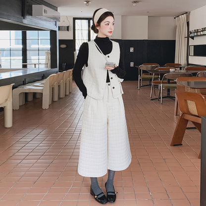 3点セット！【セットアップ】春新作 フェミニン×上品 グレー ベスト＋ワイドパンツ＋インナー 上下セット 通勤 オシャレ見え 大人可愛い【JZシリーズ】