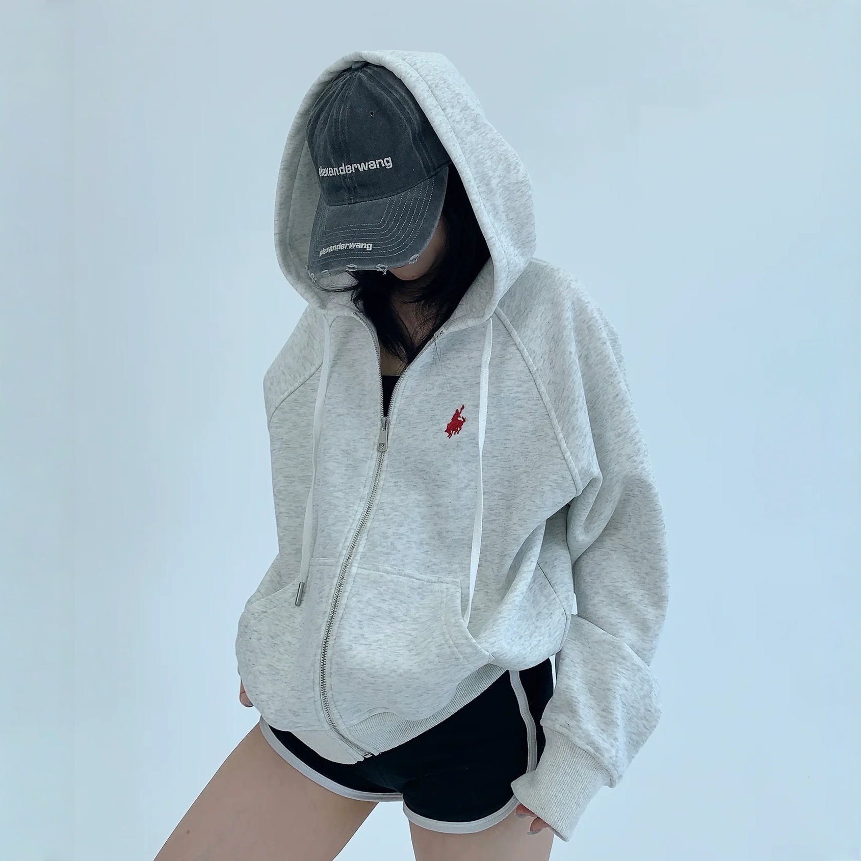 グレー ハート刺繍 フード付きジャケット 38 キスマーク ハート 刺繍 メンズ ジップ パーカー 服 グッズ ラブ