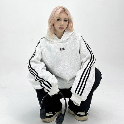 【トップス】3ストライプ フード付きスウェット ユニセックス  ゆったり ストリートスポーツ パーカー【FCシリーズ】