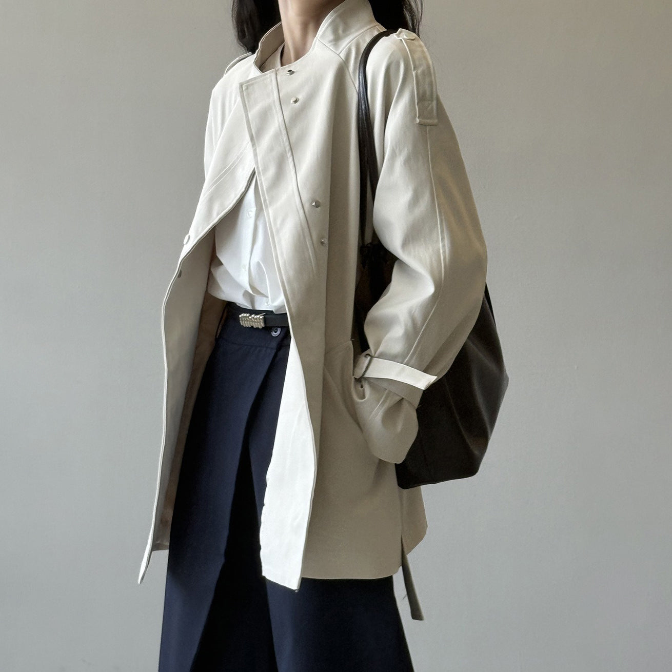 【アウター】ブリティッシュスタイル スタンドカラー トレンチコート レディース 秋 ゆったり カジュアル ベルト付きウエストマーク ショートコート【JZシリーズ】