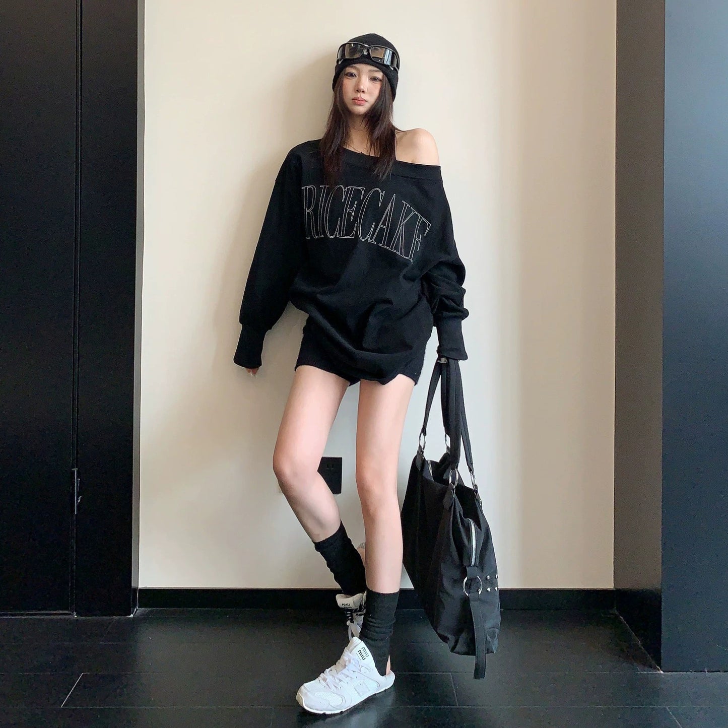 【トップス】ワンショルダーデザインロンT レディース 刺繍 こなれ感 カジュアル 長袖Tシャツ【FCシリーズ】