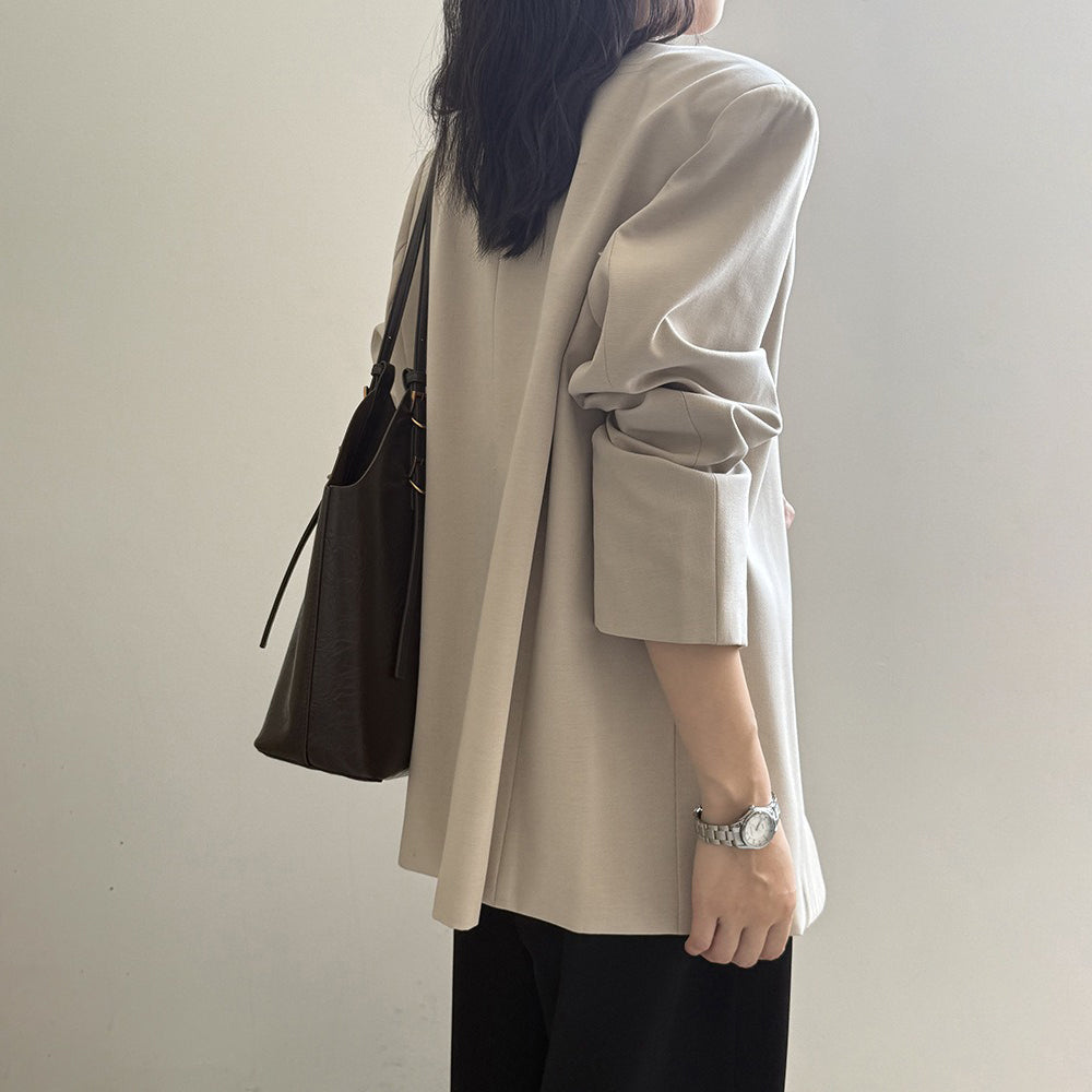 【アウター】気質 ノーカラー ジャケット レディース パッド入りショルダー 秋新作 高級感 ゆったり スーツジャケット【JZシリーズ】