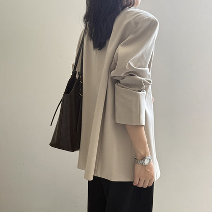 【アウター】気質 ノーカラー ジャケット レディース パッド入りショルダー 秋新作 高級感 ゆったり スーツジャケット【JZシリーズ】